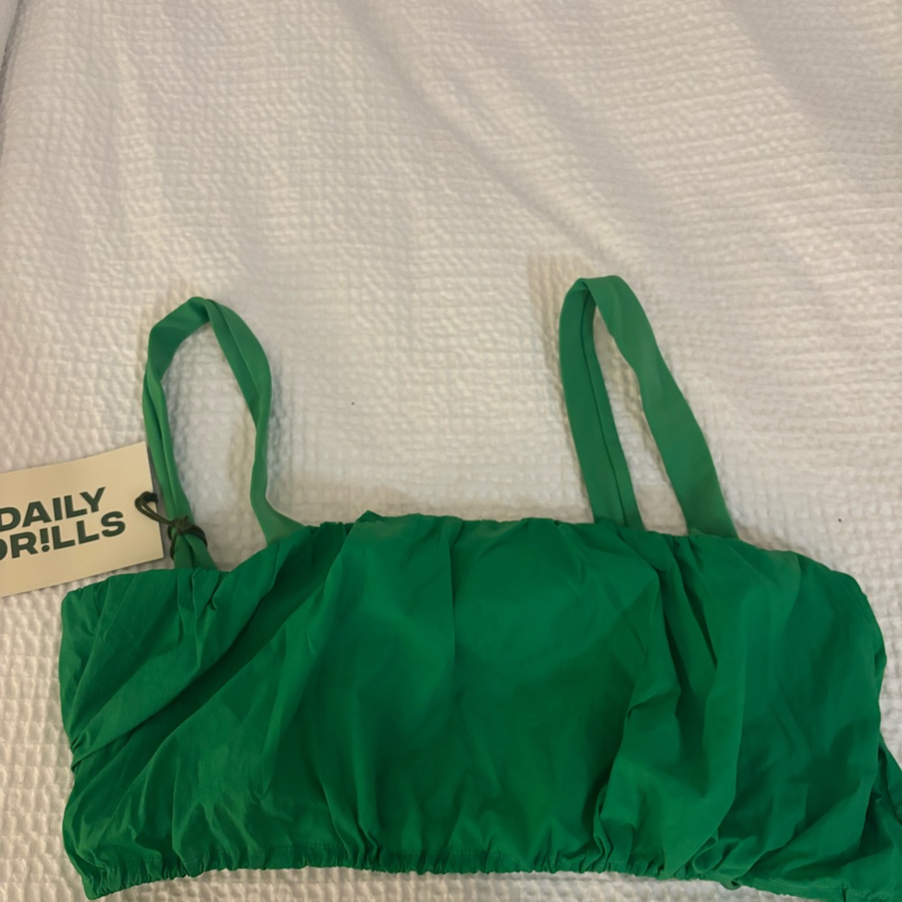 NWT Daily Drills Top